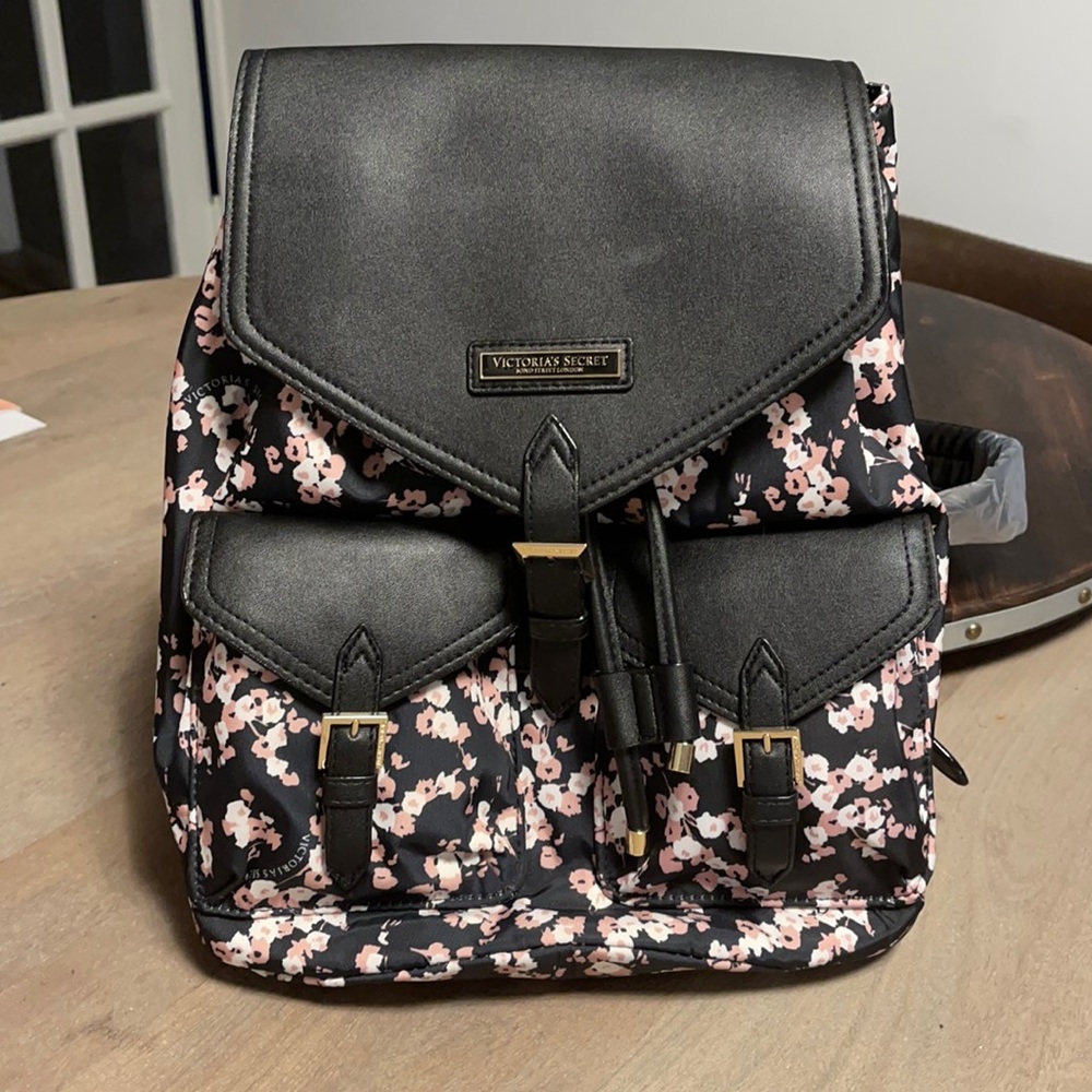 NWT Victoria’s Secret Floral Print Backpack